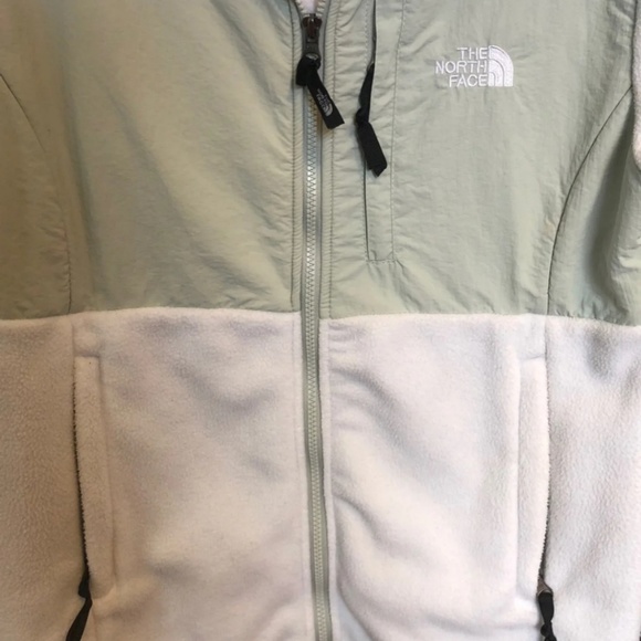 The North Face womens fleece. Excellent condition! - Picture 3 of 3